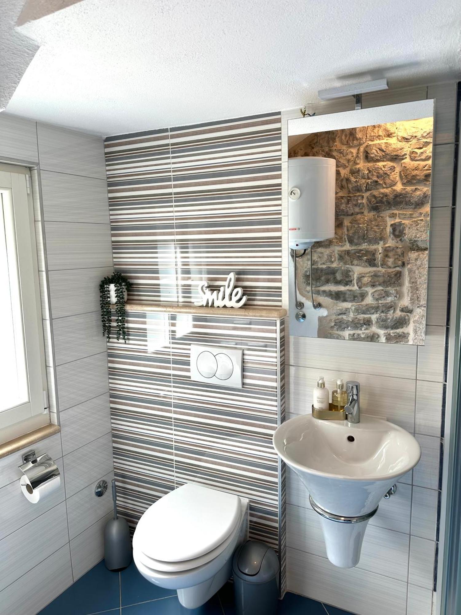 Diocletian Wine Studio Apartment II Split Eksteriør bilde